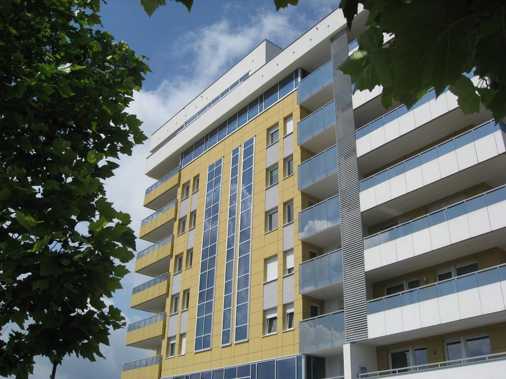Marcelin Apartments Posen Exterior foto